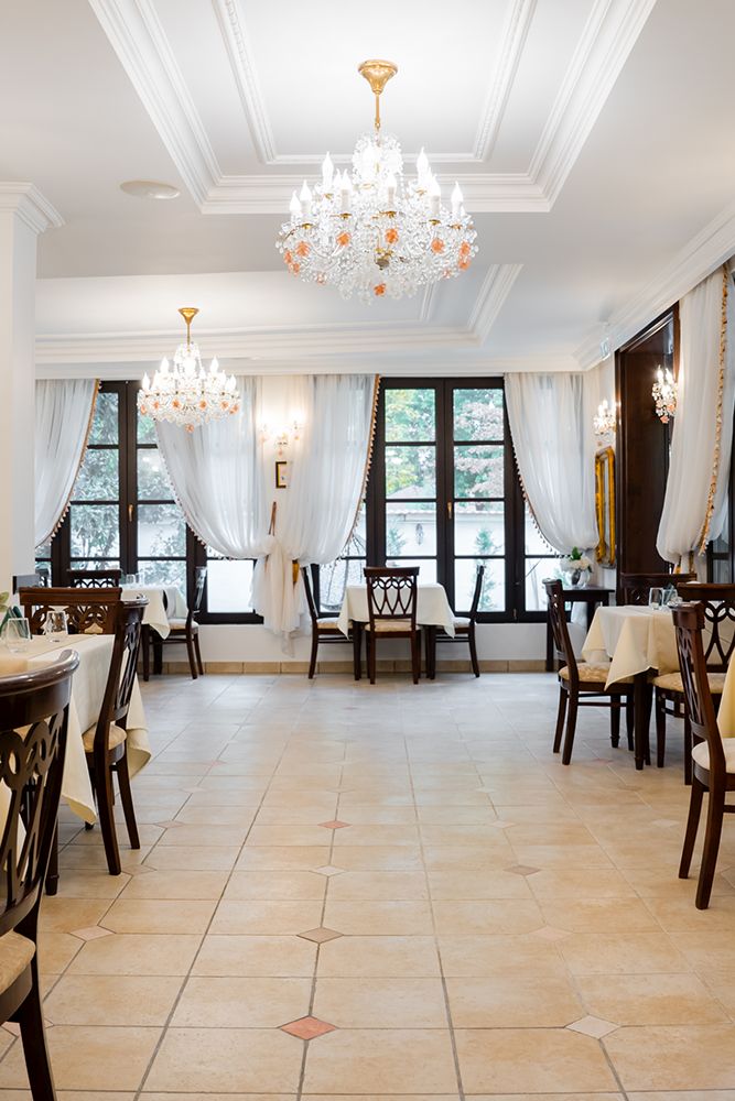 Hotel Royal Plaza | Royal Ballroom Timisoara | Cazare in Timisoara | Oferta cazare in Timisoara | Restaurant in Timisoara | Organizare evenimente Timisoara | Hotel in Timisoara | Timisoara